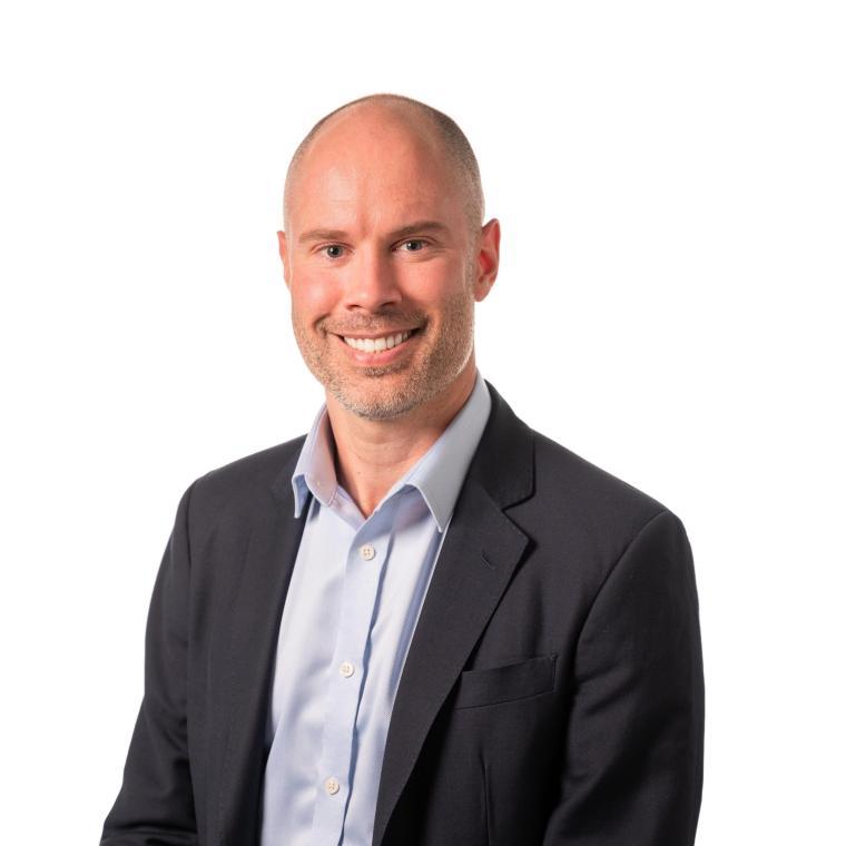 Photo of Martin Schneider