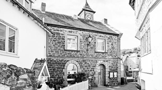 listed house