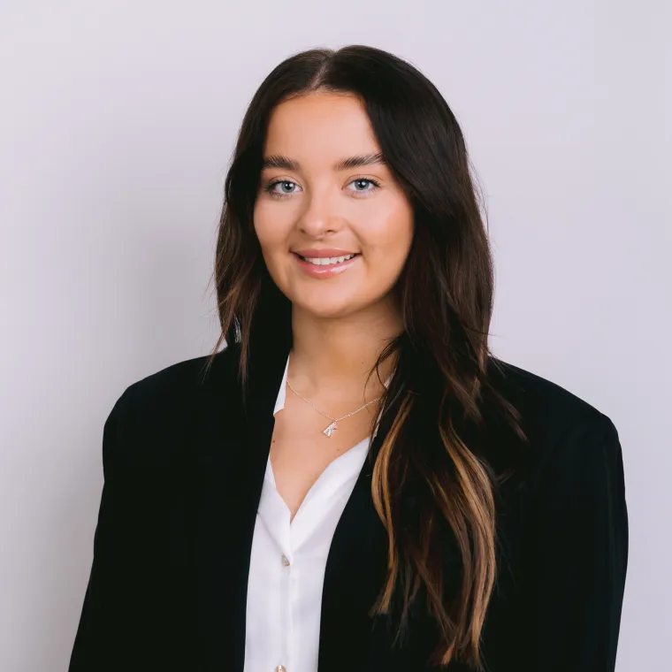 Photo of Kerri Ryan