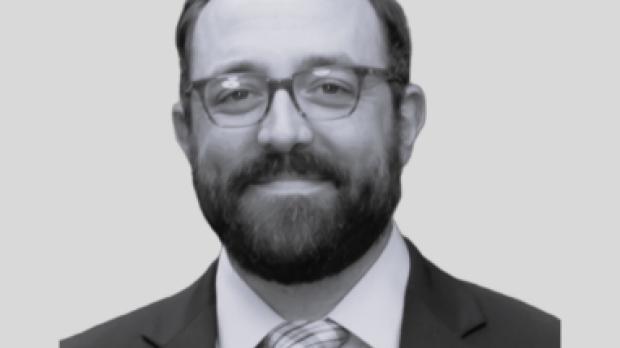 Peter Gosselink B&W Headshot